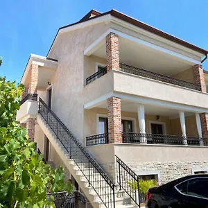 apartments-sanja.primorje-gorskikotar.com/